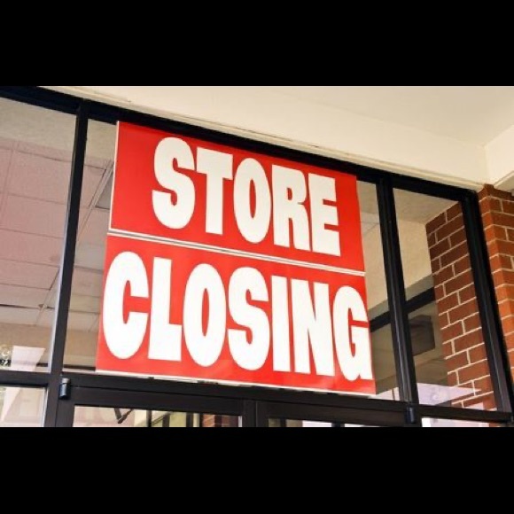 Store Closed - Picture 1 of 1